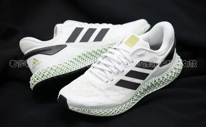 老爹鞋新款潮流趋势：释放个性的2025爆款运动鞋女款